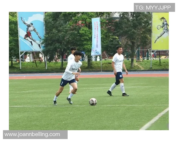 最疼老婆的足球明星们:他们如何在绿茵场上与爱情共舞