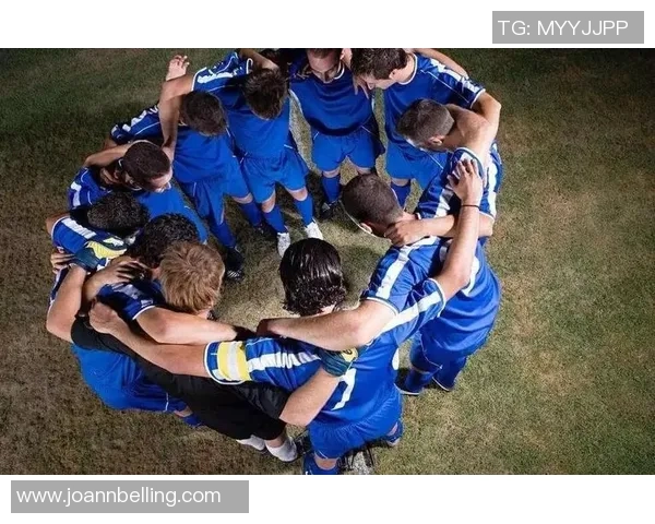 重庆足球队在奥运会中的个人能力展现与团队协作的深度分析