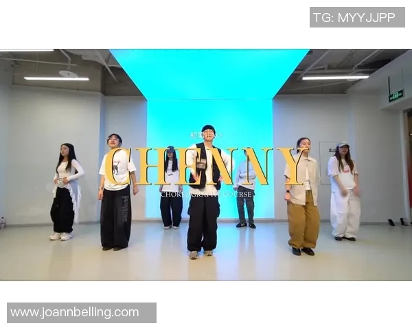 街舞巨献：探秘南京街舞队的配合